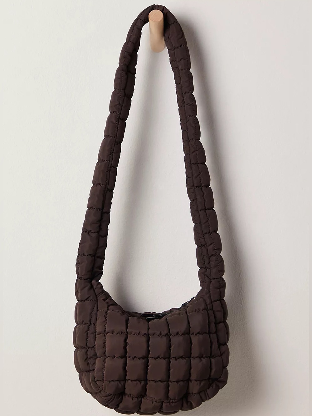 FP Movement Quilted Baby Carryall Sling Bag Chocolate Brown 🤎 NWOT - Picture 2 of 12
